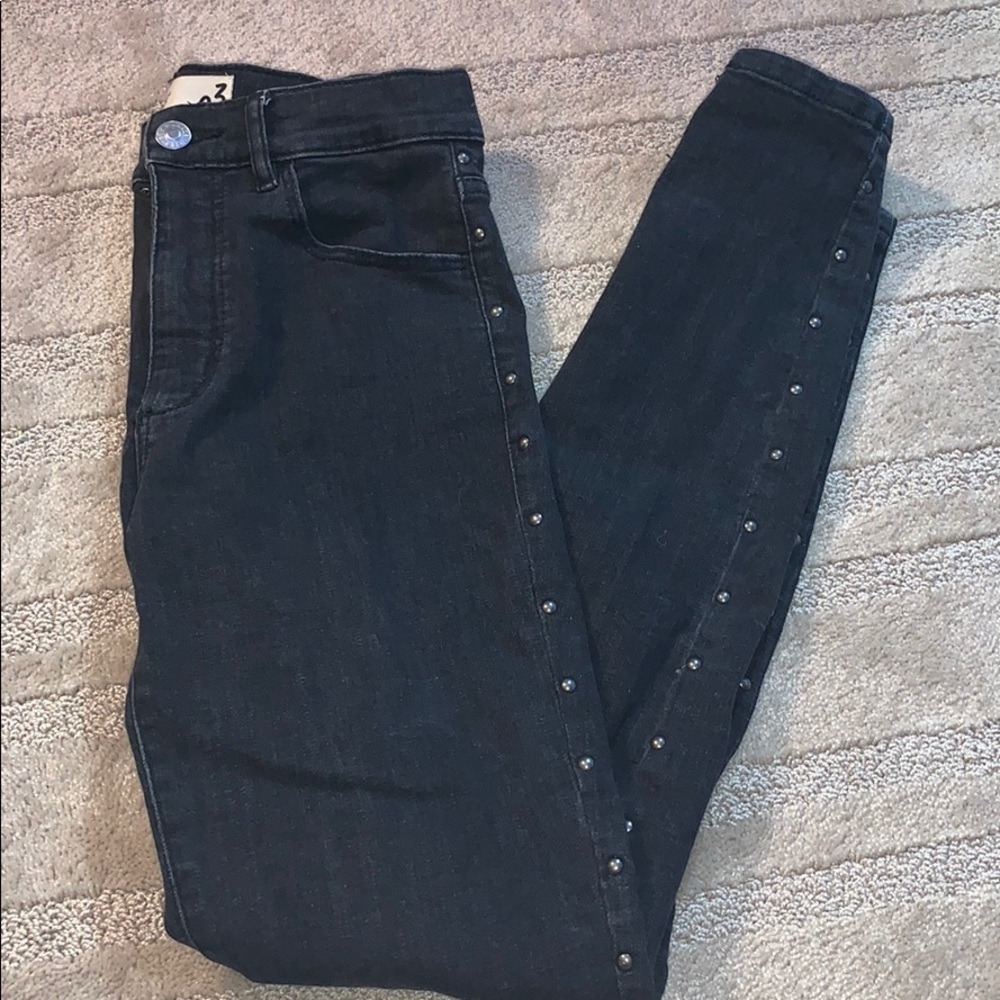 Garage Form Fitting Studded Jeans